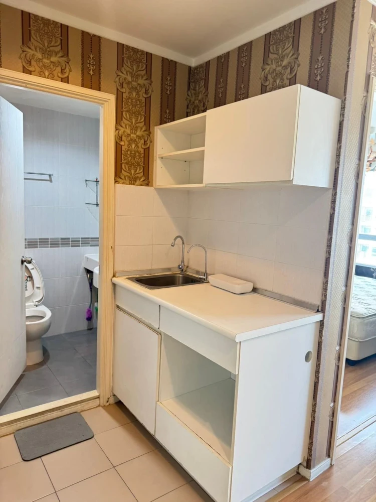 For rent: Lumpini Park Rama 9, ready to move in, complete facilities, you will regret not booking.