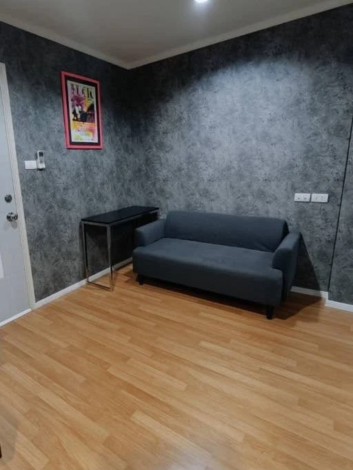 For rent: Lumpini Park Rama 9-Ratchada, 27 sq.m. room with city view towards RCA, loft style built-in furniture. Book now before it's too late!