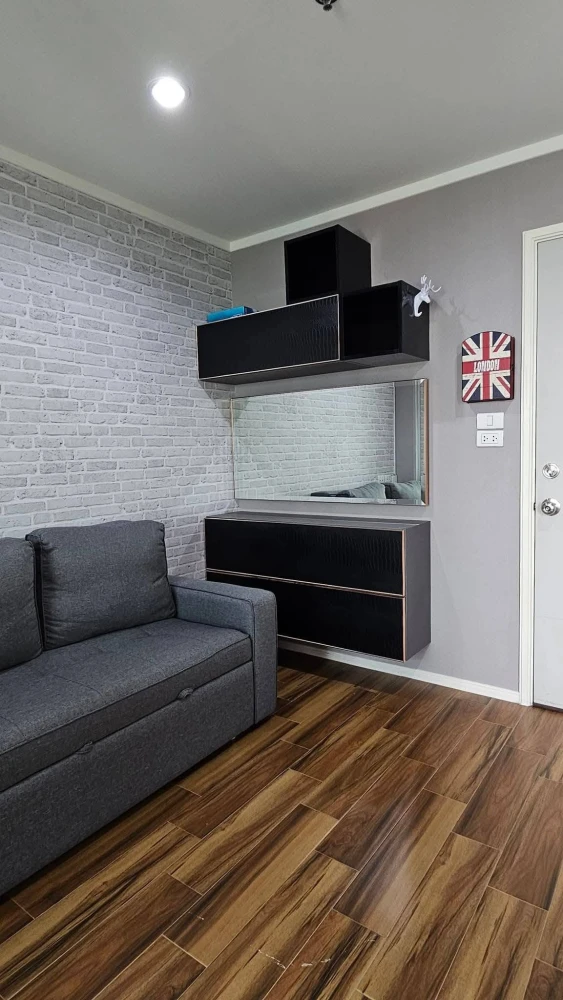 For rent: Lumpini Park Rama 9-Ratchada. Fully furnished with appliances & furniture (just bring your suitcase and move in!).