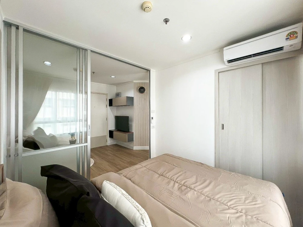 For rent: Lumpini Park Rattanathibet - Ngamwongwan. Nicely decorated room with stunning views and complete appliances. A must-book!