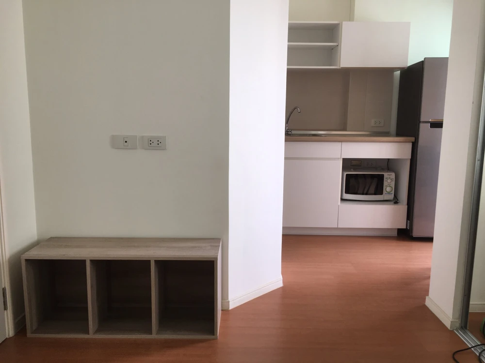 For rent: Lumpini Park Rattanathibet-Ngamwongwan, high floor, ready to move in, fully furnished