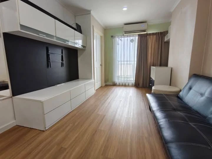 For rent: Lumpini Park Riverside - Rama 3, Building A, 33rd floor, beautiful condo, Chao Phraya River view from a high angle, hurry up!