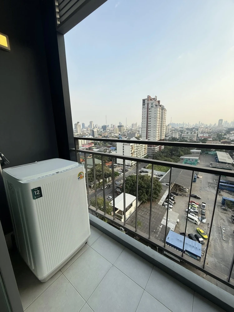 For rent: Lumpini Park Vibhavadi-Chatuchak, 14th floor, city view, fully furnished with appliances. Don't miss out!