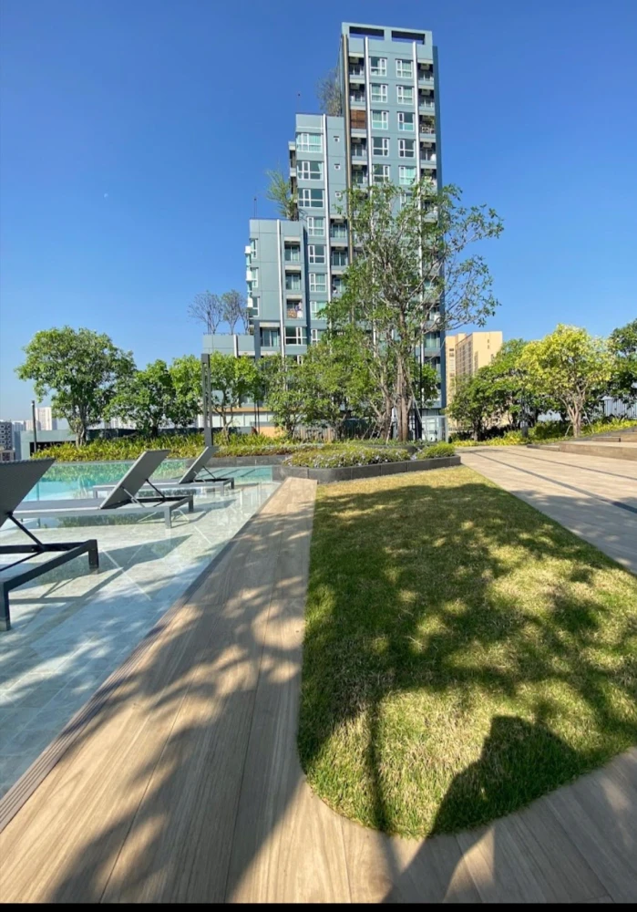 For rent: Lumpini Park Vibhavadi-Chatuchak, fully furnished, washing machine included, ready to move in. Don't miss out or you'll regret it.