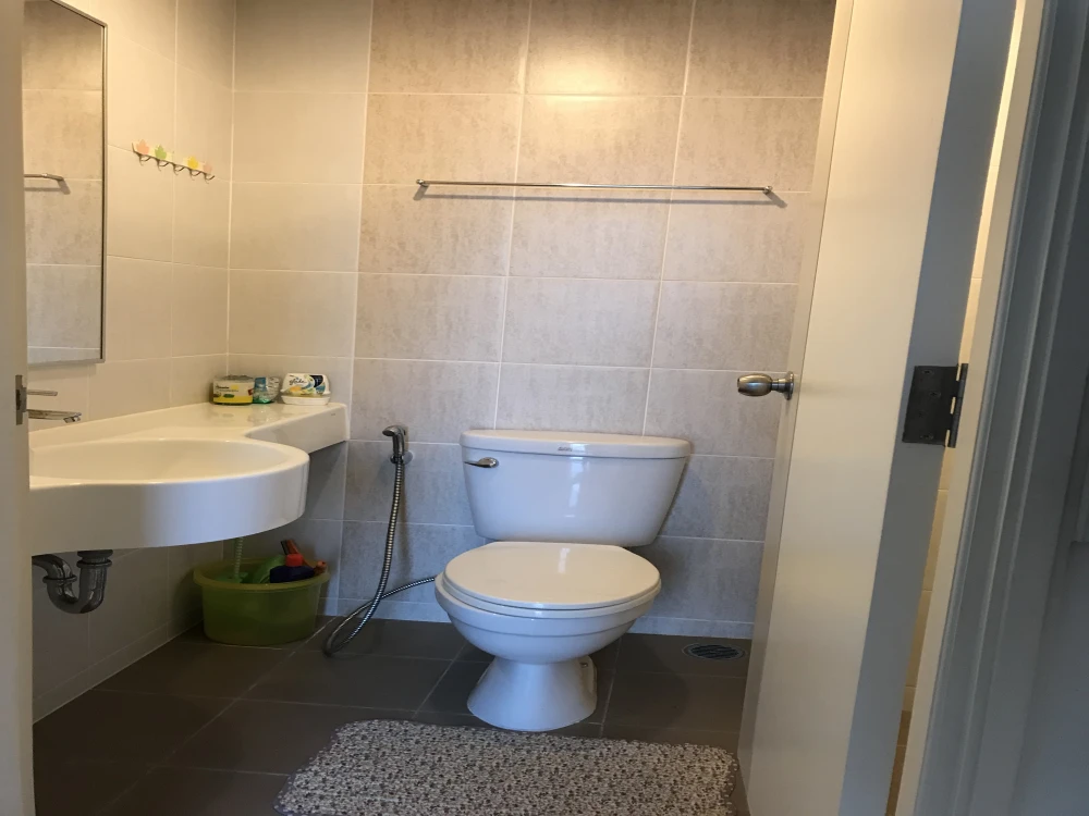 For rent, Lumpini Park Petchkasem 98, 17th floor, Building A, beautiful room, built-in, nice, complete with electrical appliances.