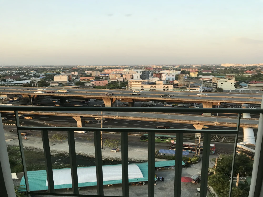 For rent, Lumpini Park Petchkasem 98, 17th floor, Building A, beautiful room, built-in, nice, complete with electrical appliances.