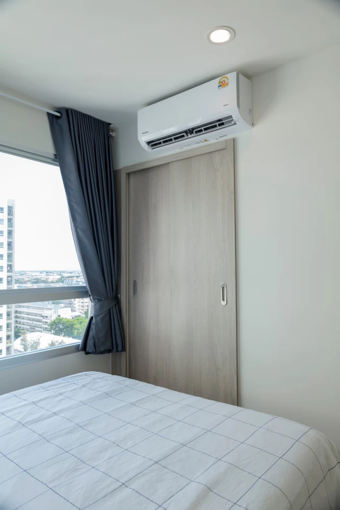 For rent: Lumpini Park Phetkasem 98, high floor room, pool view, well-proportioned room, hurry and reserve now, affordable price+++