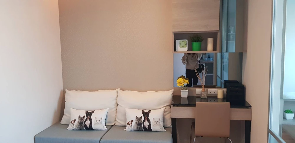 For rent: Lumpini Park Phetkasem 98, high floor room, ready to move in, fully furnished, just bring your suitcase and move in. Hurry and book now befo