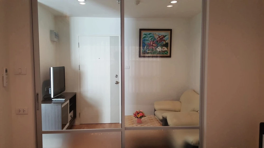 For rent: Lumpini Park Phetkasem 98, ready to move in, fully furnished, complete with amenities. Reserve now!