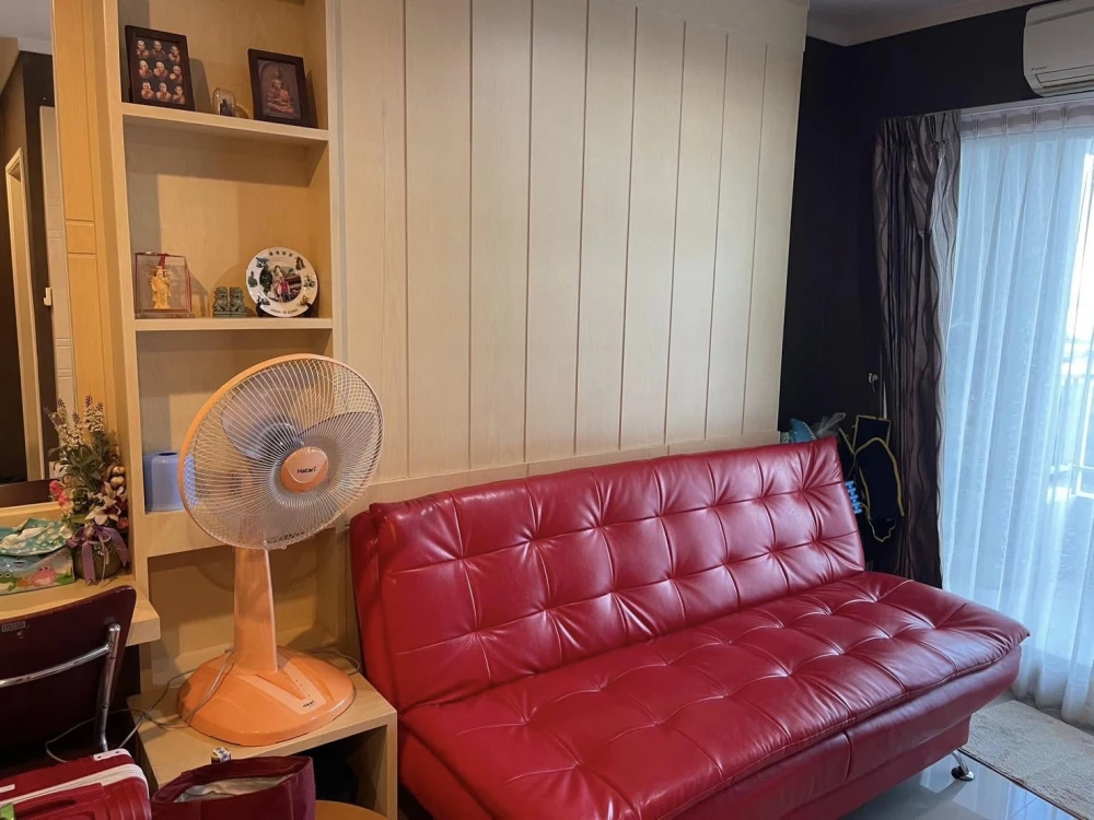 For rent: Lumpini Park Beach Jomtien, beautifully decorated built-in throughout the room, complete electrical appliances, just bring your bags and mov