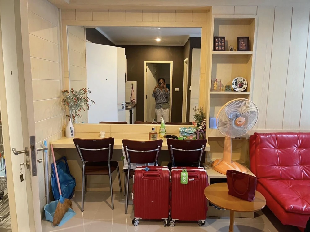 For rent: Lumpini Park Beach Jomtien, beautifully decorated built-in throughout the room, complete electrical appliances, just bring your bags and mov