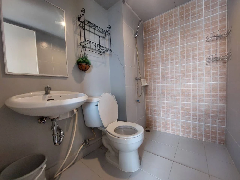 For rent or sale, Lumpini Mixx Thepharak-Srinakarin, fully furnished, ready to move in. Don't wait.