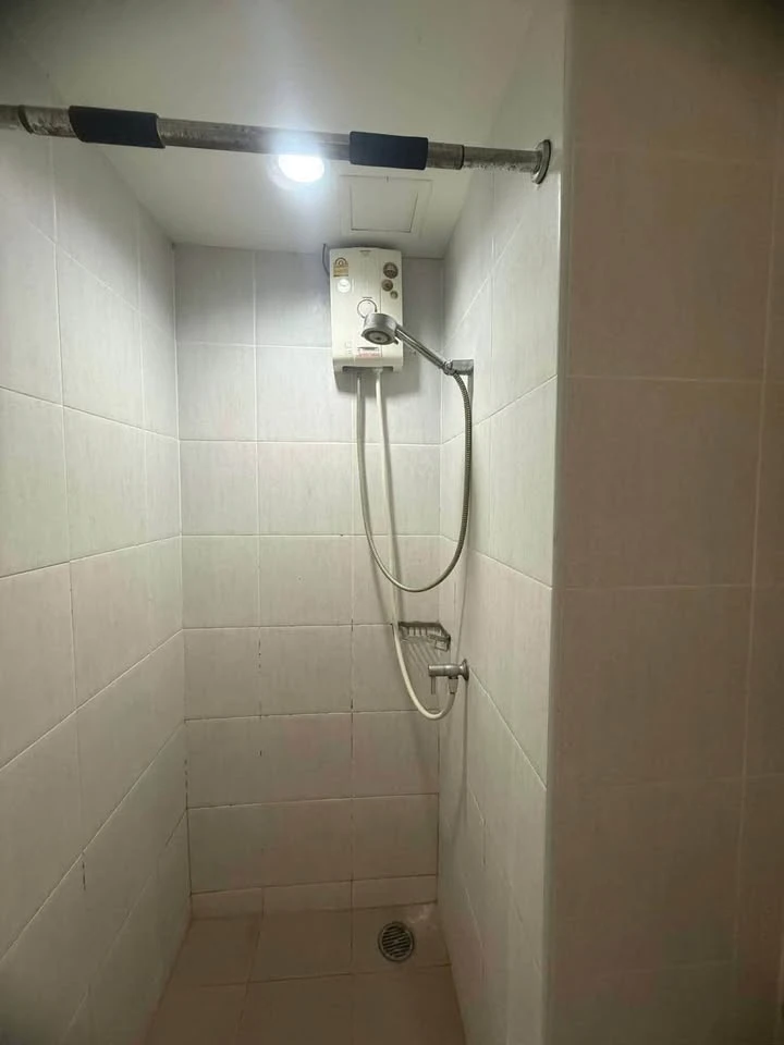 For rent: Lumpini Ville Naklua - Wongamat, fully furnished with appliances and washing machine. Must arrange.