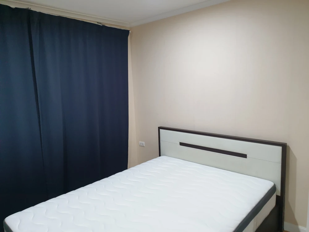 For rent: Lumpini Ville Prachachuen - Pongphet, 1 bedroom unit, fully furnished, high floor with good ventilation, complete amenities. This price is h