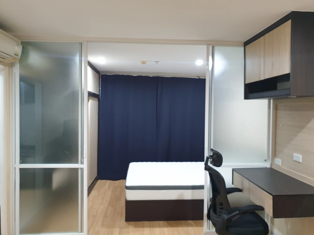 For rent: Lumpini Ville Prachachuen - Pongphet, 1 bedroom unit, fully furnished, high floor with good ventilation, complete amenities. This price is h