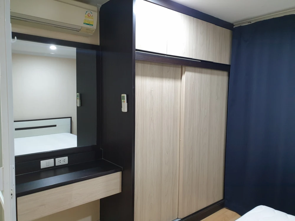 For rent: Lumpini Ville Prachachuen - Pongphet, 1 bedroom unit, fully furnished, high floor with good ventilation, complete amenities. This price is h