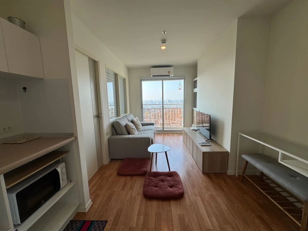 For rent: Lumpini Ville Phatthanakan-Srinakarin, ready to move in, fully furnished, high floor with good ventilation. Book now!