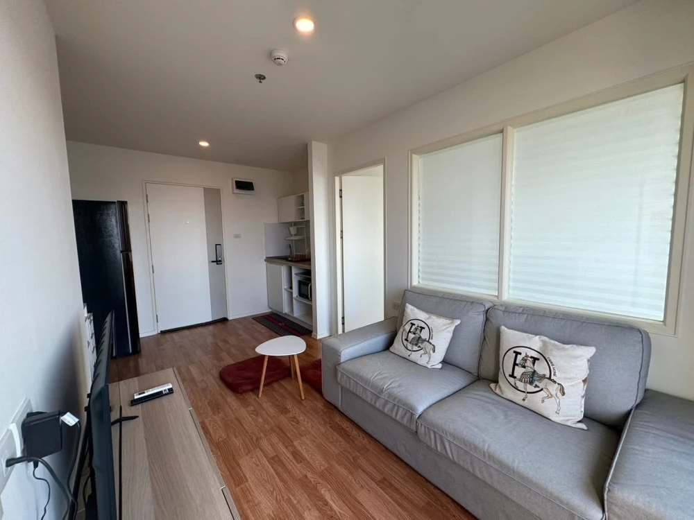For rent: Lumpini Ville Phatthanakan-Srinakarin, ready to move in, fully furnished, high floor with good ventilation. Book now!