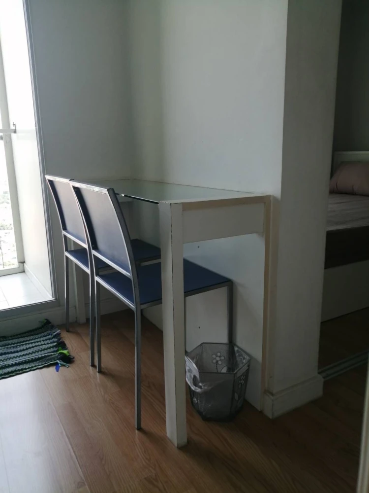 For rent: Lumpini Ville Pibulsongkram-Riverview, 25th floor, very high, cool breeze all day, the room is in pristine condition, fully furnished, you m