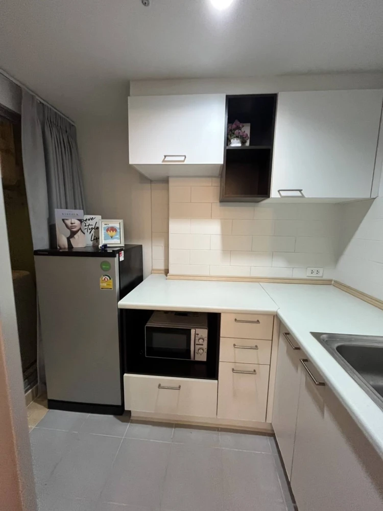 For rent, Lumpini Ville Ramkhamhaeng 44, decorated room, very beautiful, big mattress, 5-star softness, low price, book now.