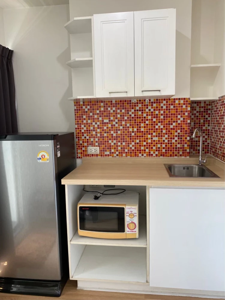 For rent: Lumpini Ville Ramkhamhaeng 60/2. Fully furnished with all the amenities. Just bring your belongings and move in.