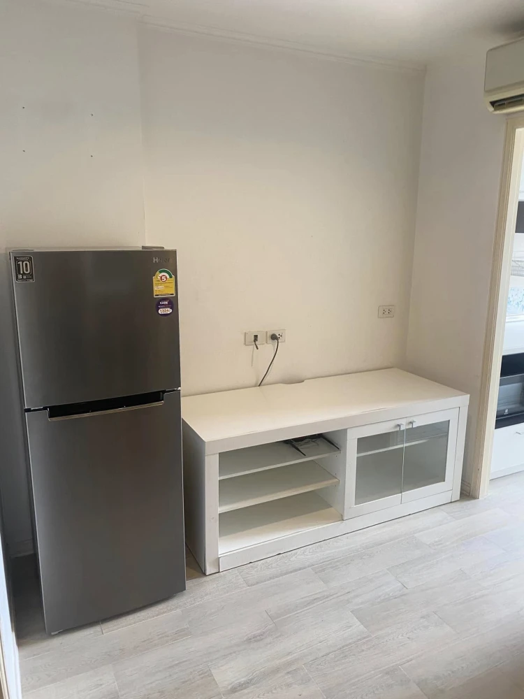 For rent: Lumpini Ville Ram Intra - Lak Si, fully furnished room with electrical appliances, next to Central Ram Intra. You can't miss this opportunit