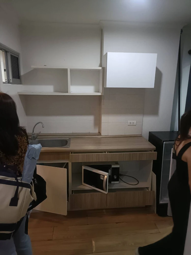 For rent, Lumpini Ville Ladprao-Chokchai 4, built-in furniture, not hot, city view, no building block, if interested, hurry
