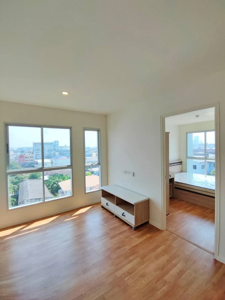 For rent: Lumpini Ville Sukhumvit 101/1-Punnawitthi, 7th floor, spacious room, 2 bedrooms, 2 bathrooms, complete electrical appliances, meets all need