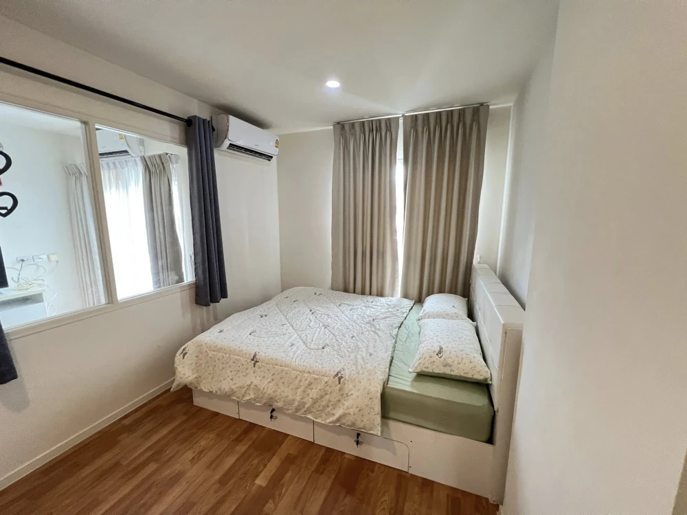 For rent: Lumpini Ville Sukhumvit 101/1-Punnawitthi, Building B, 3rd floor, bright and comfortable room, fully furnished, just bring your bags and mov