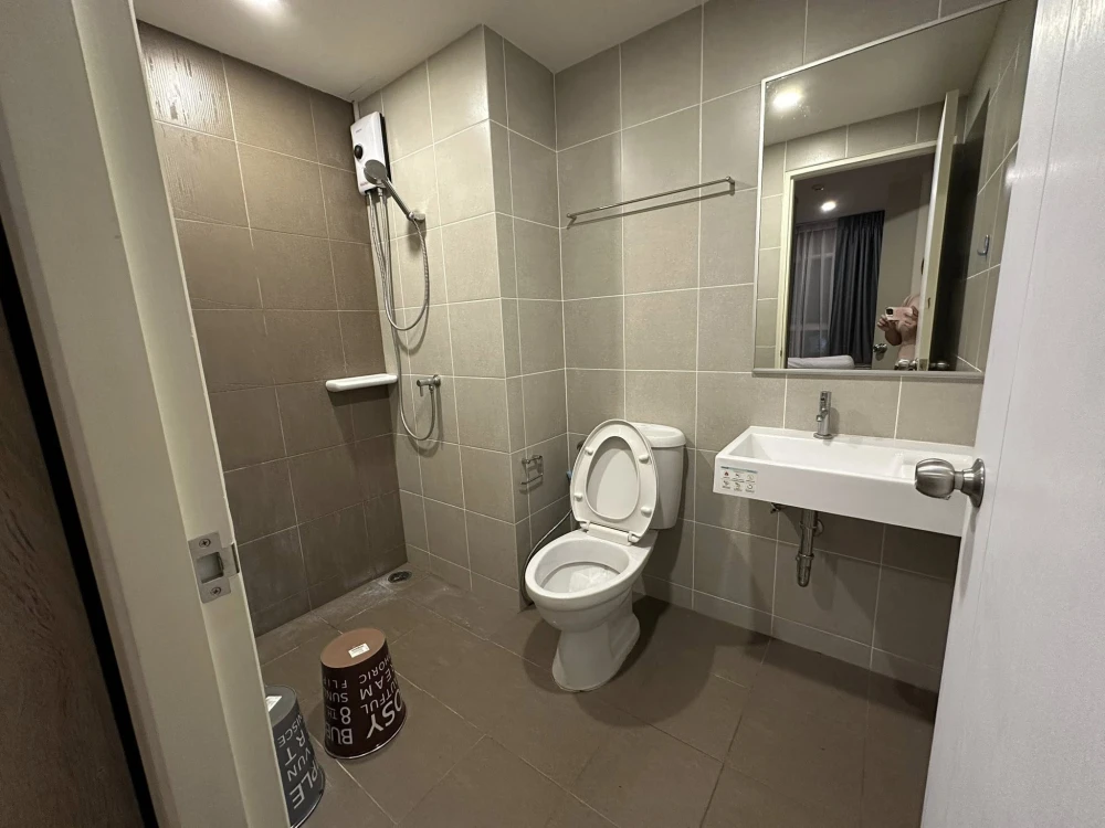 For rent: Lumpini Ville Sukhumvit 101/1-Punnawitthi. Decorated room with tone control, complete with functions. Just bring your bags and move in.