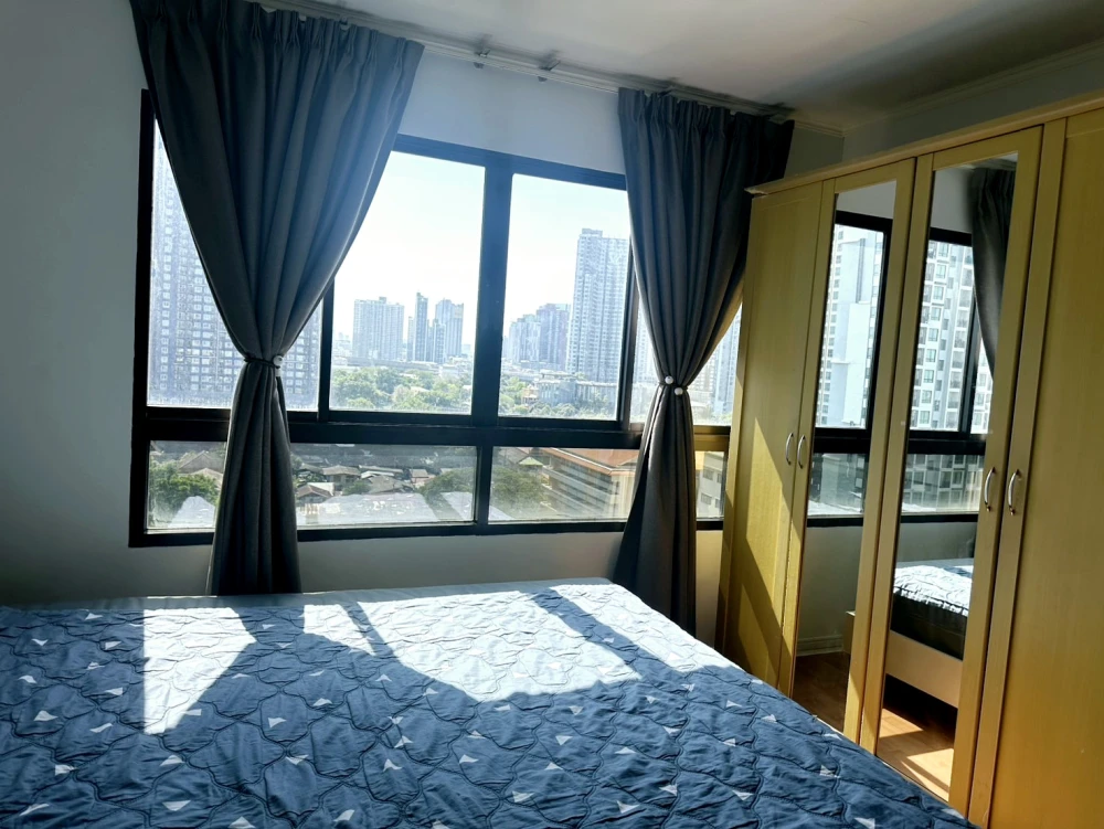 For rent: Lumpini Ville Sukhumvit 77, 12th floor, fully furnished, ready to move in. Reserve now, don't wait.