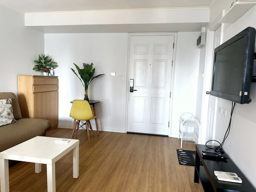 For rent: Lumpini Ville Sukhumvit 77, 12th floor, fully furnished, ready to move in. Reserve now, don't wait.