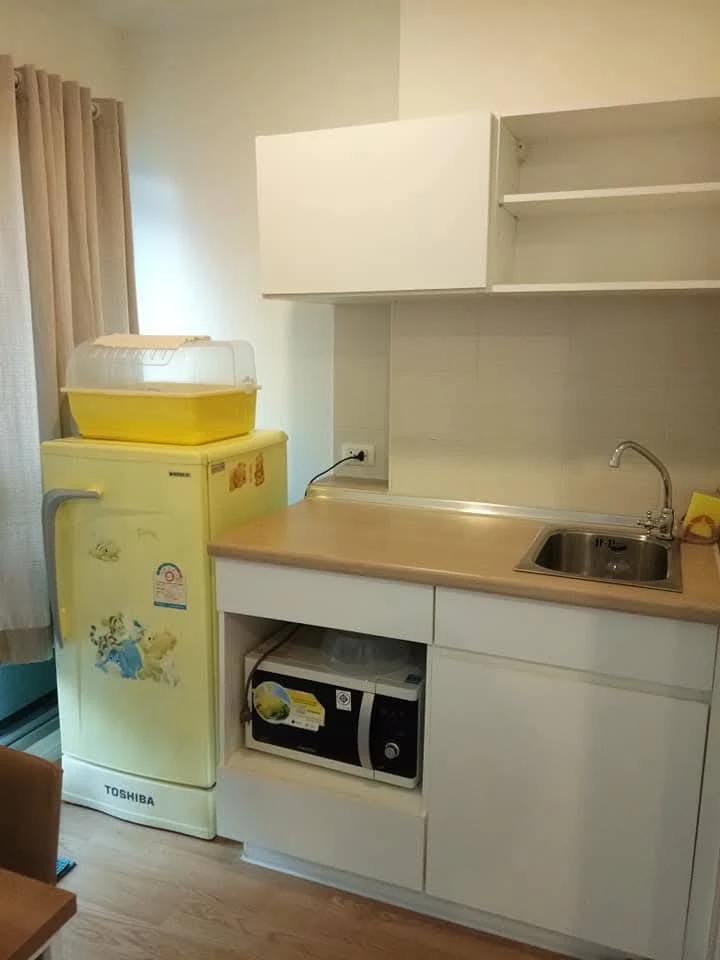 For rent: Lumpini Ville Sukhumvit 77/2, open view, no tall buildings blocking the view. The room has complete electrical appliances, ready to move in.