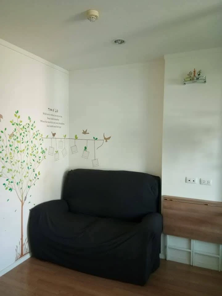 For rent: Lumpini Ville Sukhumvit 77/2, open view, no tall buildings blocking the view. The room has complete electrical appliances, ready to move in.