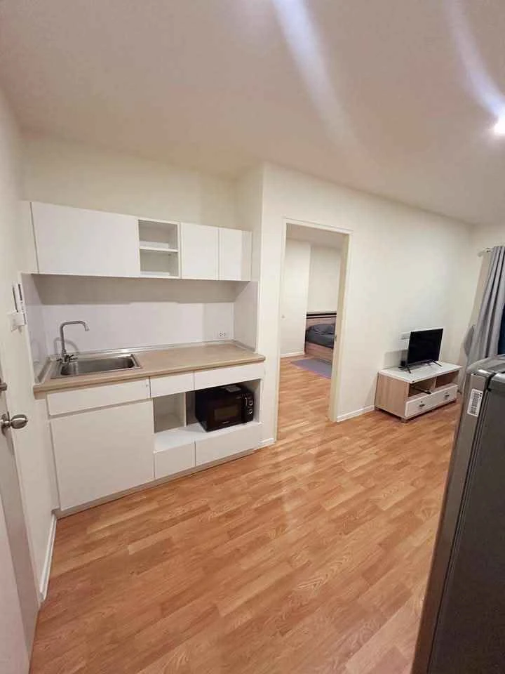 For rent Lumpini Ville Sukhumvit 101/1-Punnawithi, spacious room, nice to live in, north-facing room, comes with complete facilities, book now, don't