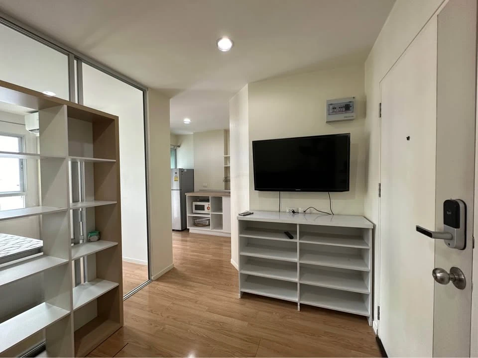 For rent: Lumpini Ville On Nut 46, size 26 sq m, 6th floor, Building C1, fully furnished, hurry and reserve now.