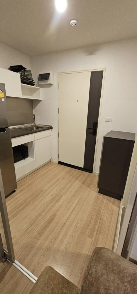 For rent: Lumpini Ville Chaengwattana-Pak Kret Station, corner room, beautiful view on the garden side, just bring your own bag and move in immediatel