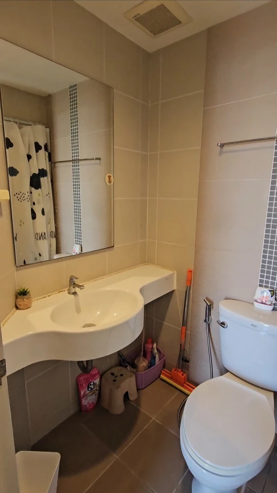 For rent: Lumpini Ville Chaengwattana-Pak Kret, separate room, with built-in furniture and electrical appliances, ready to use, hurry and grab it now!