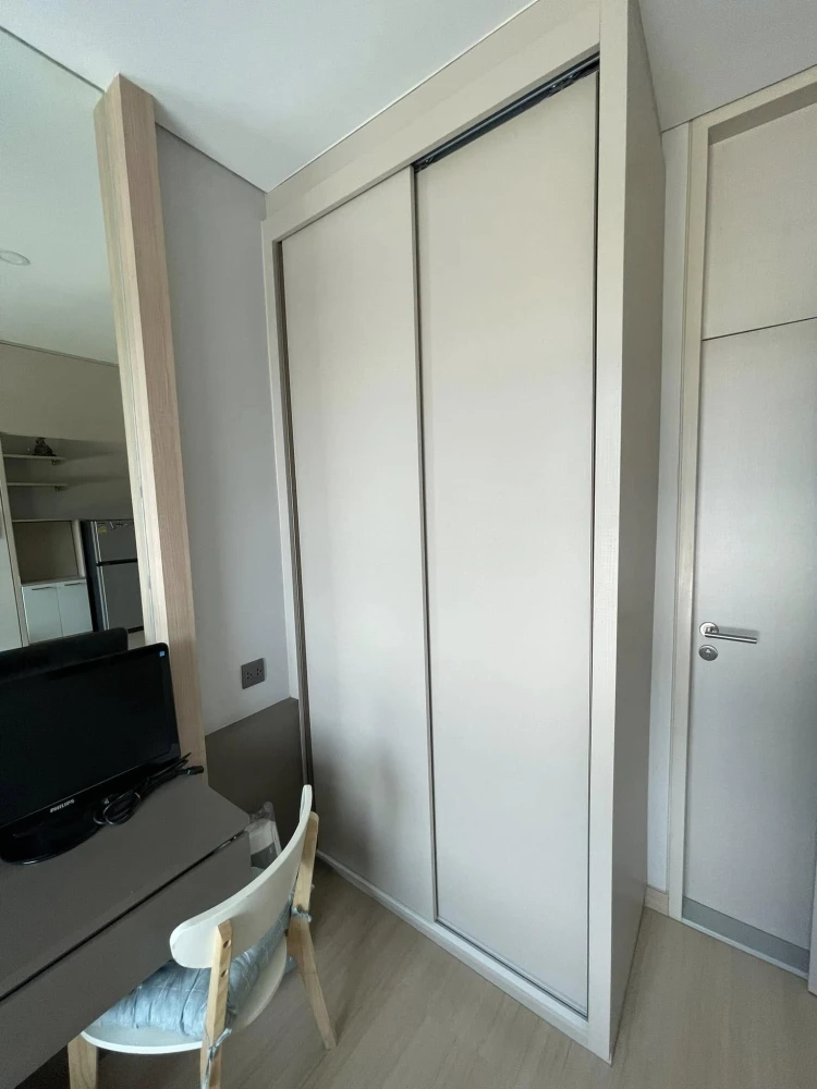 For rent: Lumpini Suite Petchburi-Makkasan, 4th floor, fully furnished, book now, don't wait, hurry!