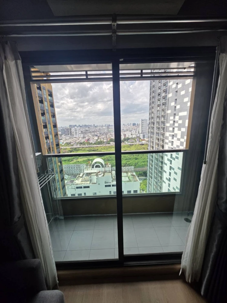 For rent: Lumpini Suite Phetchaburi-Makkasan, high floor unit, fully furnished, just bring your belongings and move in! +++