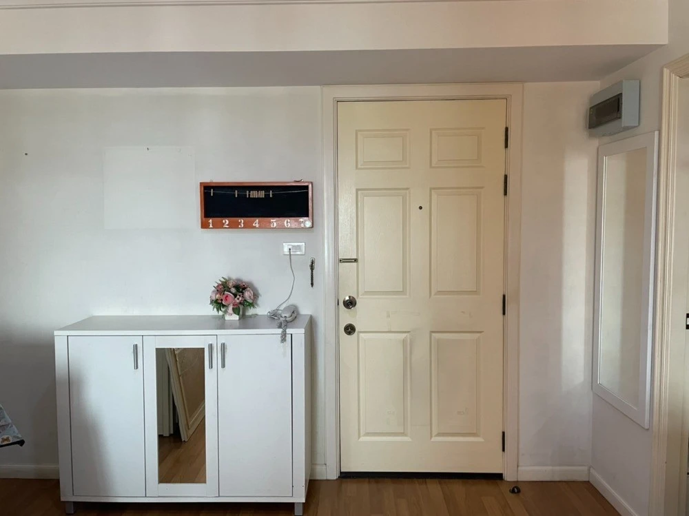 For rent: Lumpini Place Narathiwat - Chao Phraya, 21st floor, river view, fully furnished room, ready to move in, book now