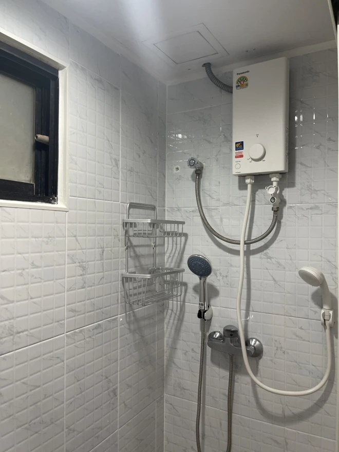 For rent: Lumpini Place Pinklao 2, fully furnished with high-quality built-in furniture, 6th floor, unobstructed view, bright and airy. Book now!