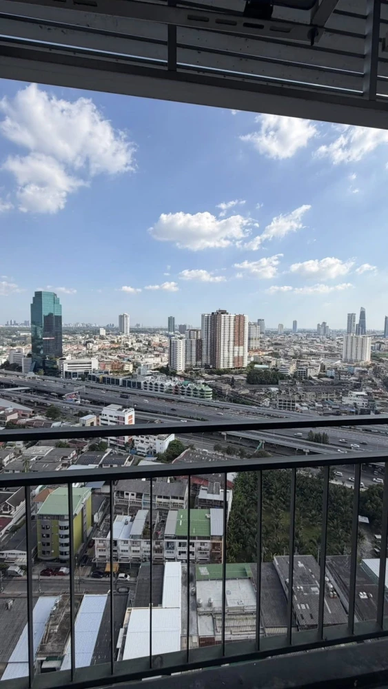 For rent: Lumpini Place Ratchada - Sathu, high floor unit, fully furnished, ready to move in!