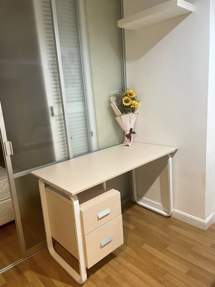 For rent: Lumpini Place Ramintra-Lak Si. Spacious room with partitioned bedroom. Built-in large wardrobe. Sofa bed, made to order, size 2 meters.