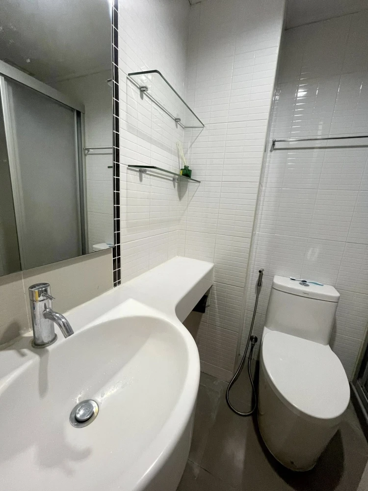 For rent: Lumpini Place Ramintra-Lak Si. Spacious room with partitioned bedroom. Built-in large wardrobe. Sofa bed, made to order, size 2 meters.