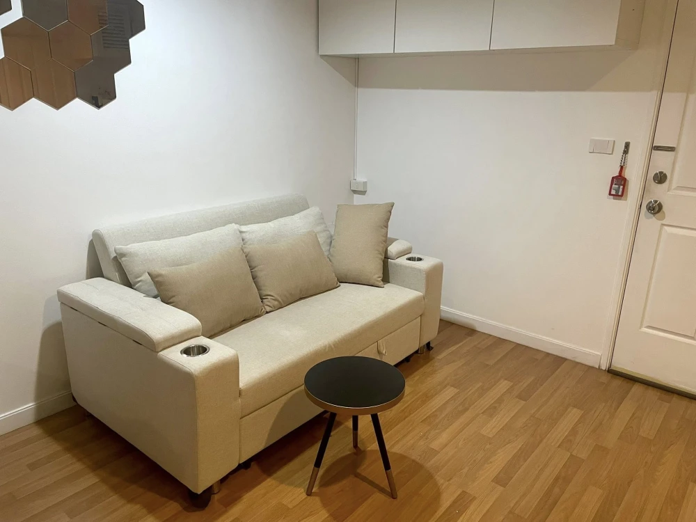 For rent: Lumpini Place Ramintra-Lak Si. Spacious room with partitioned bedroom. Built-in large wardrobe. Sofa bed, made to order, size 2 meters.