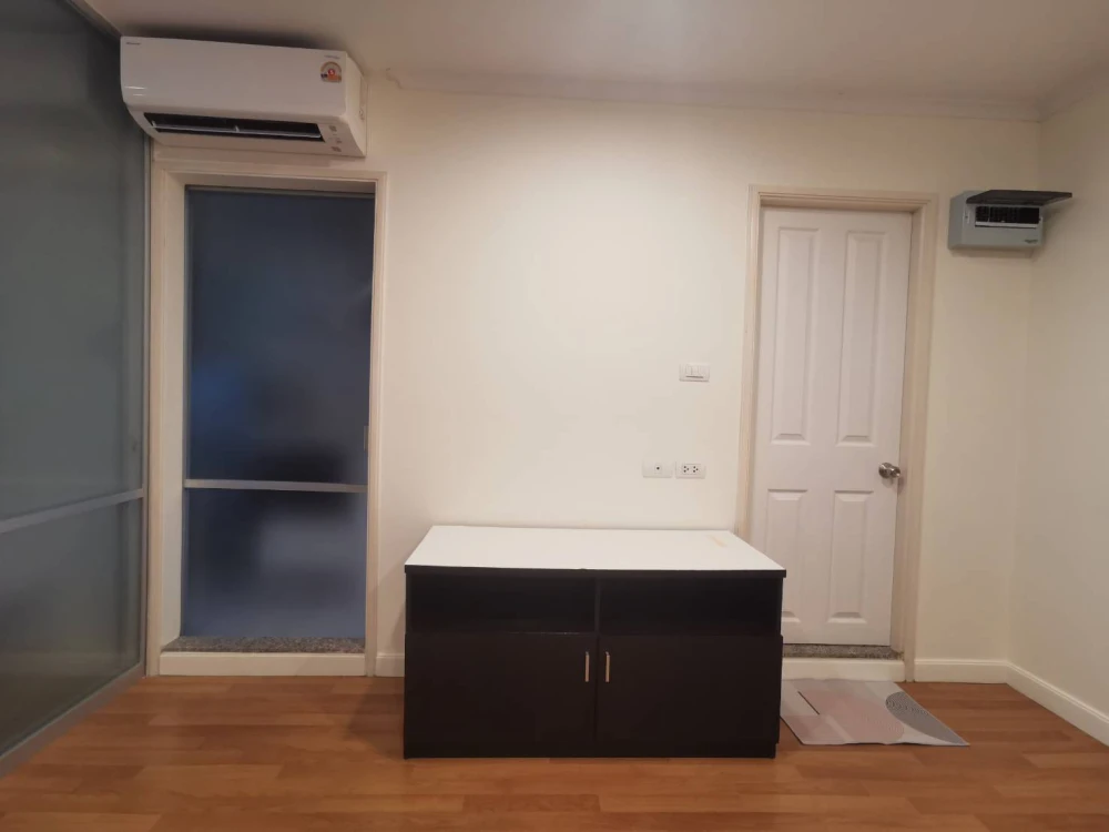 For rent: Lumpini Place Ramintra-Lak Si, room with no view blockage, 14th floor, 100% blackout curtains, comfortable sleep, reserve now.
