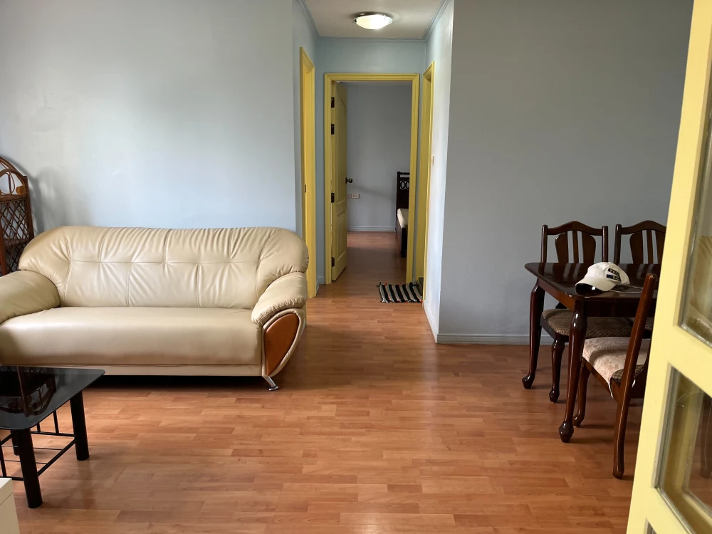 For rent, Lumpini Place Suanplu-Sathorn, 2 bedrooms, 1 bathroom, east side, fully furnished, ready to move in, book now.