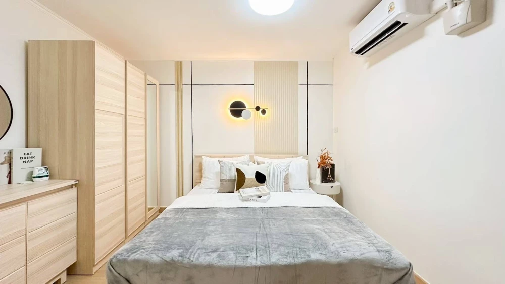 For rent: Lumpini Place Suanplu-Sathorn, a nice room, spacious, reserve now before it's too late++