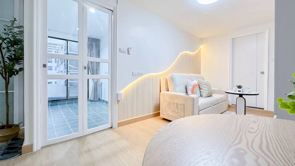 For rent: Lumpini Place Suanplu-Sathorn, a nice room, spacious, reserve now before it's too late++